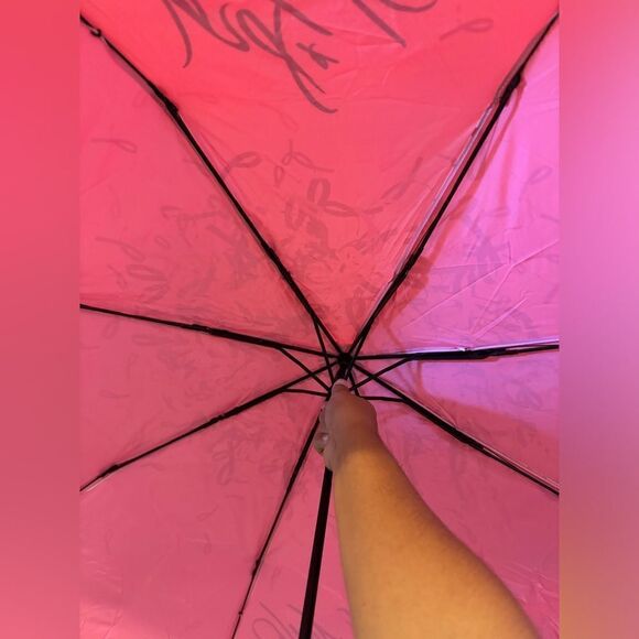 Lord and Taylor umbrella #8. BCRF - Picture 5 of 9